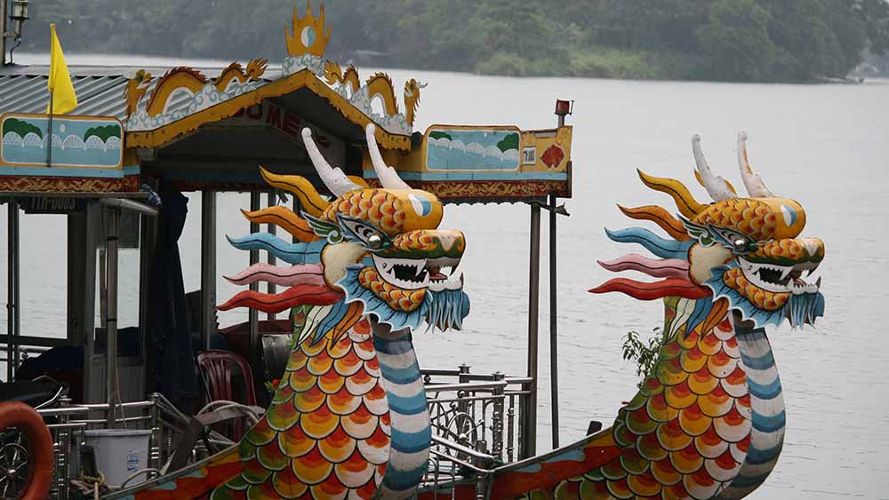 Vietnamese dragon art on a boat